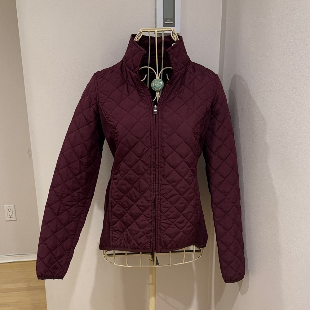Banana Republic Burgundy Quilted Puffer Jacket
